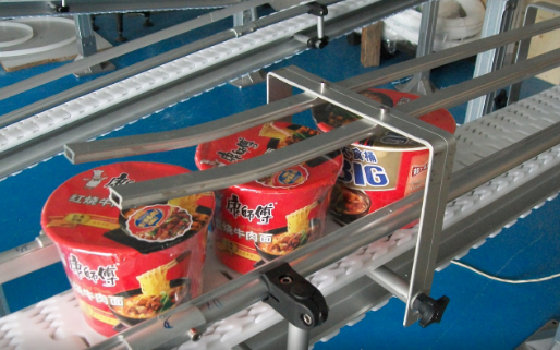 自由滾筒輸送機設備有哪些優(yōu)勢？