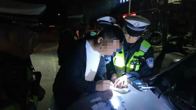 【酒駕醉駕曝光臺】酒駕典型違法案例---酒駕成本高、干杯需謹(jǐn)慎！